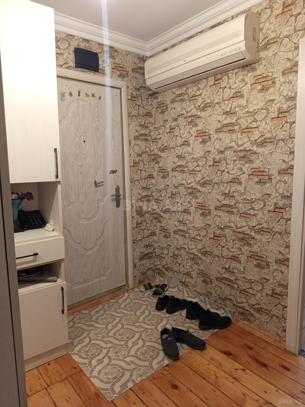 Satılır 3 otaqlı mənzil 70 m²