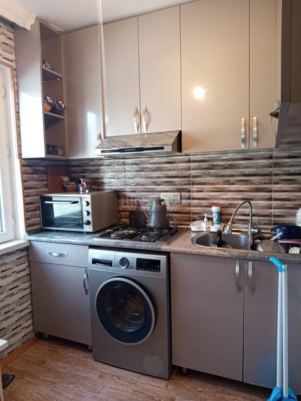 Satılır 3 otaqlı mənzil 70 m²