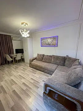 Kirayə verilir 2 otaqlı mənzil 44 m²