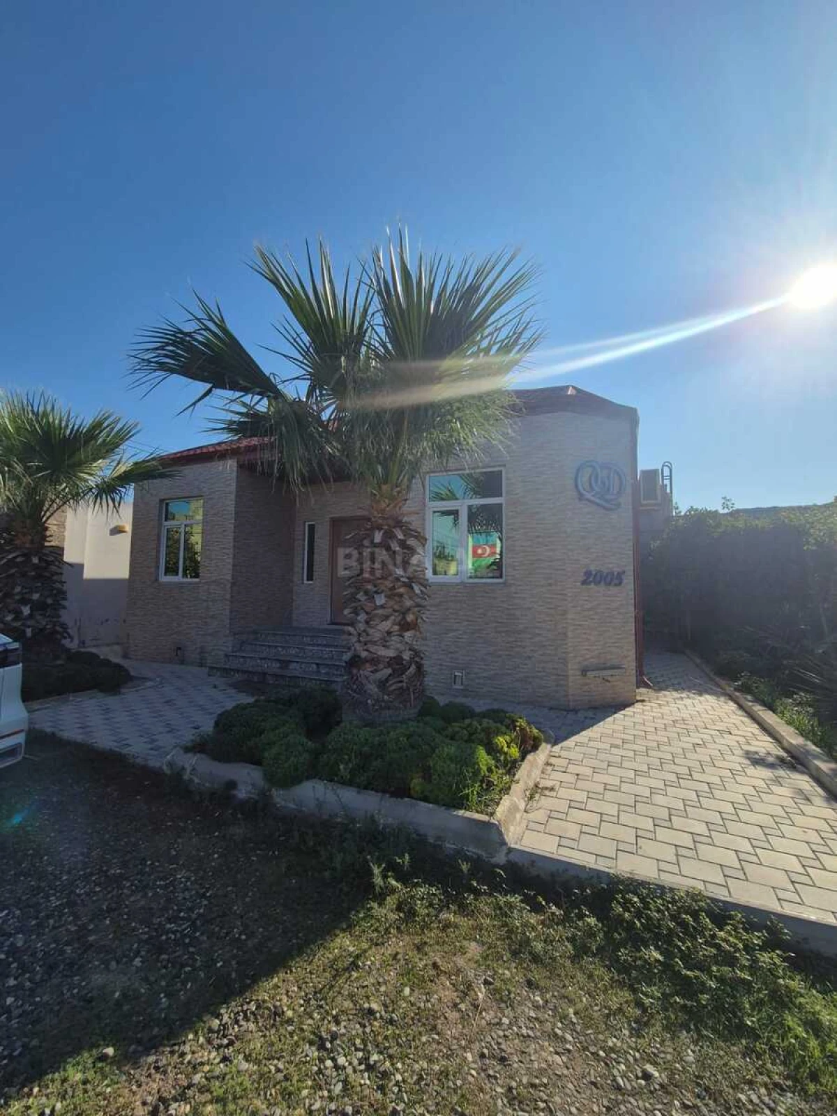 Satılır obyekt 1100 m²