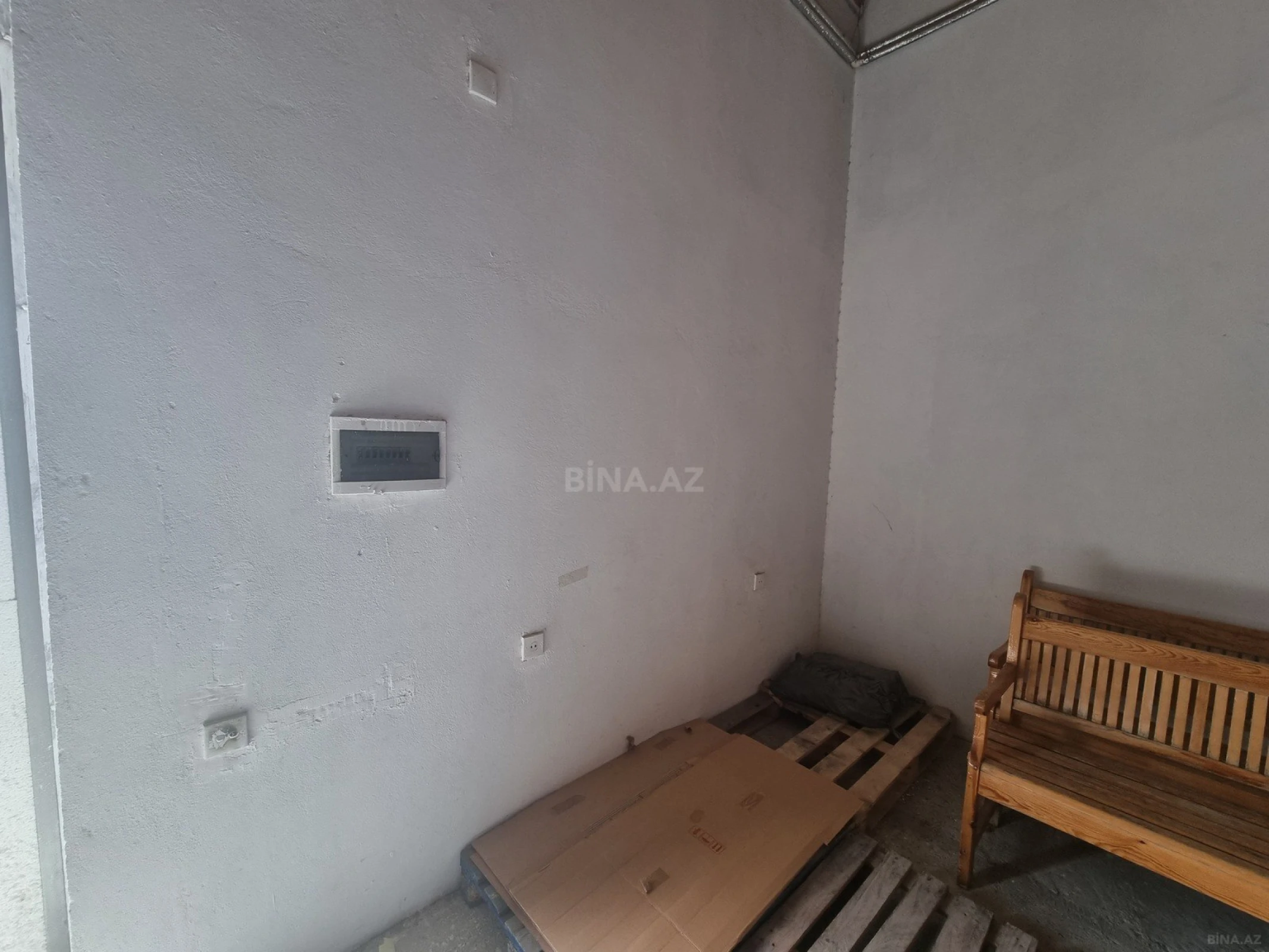 Satılır obyekt 1100 m²