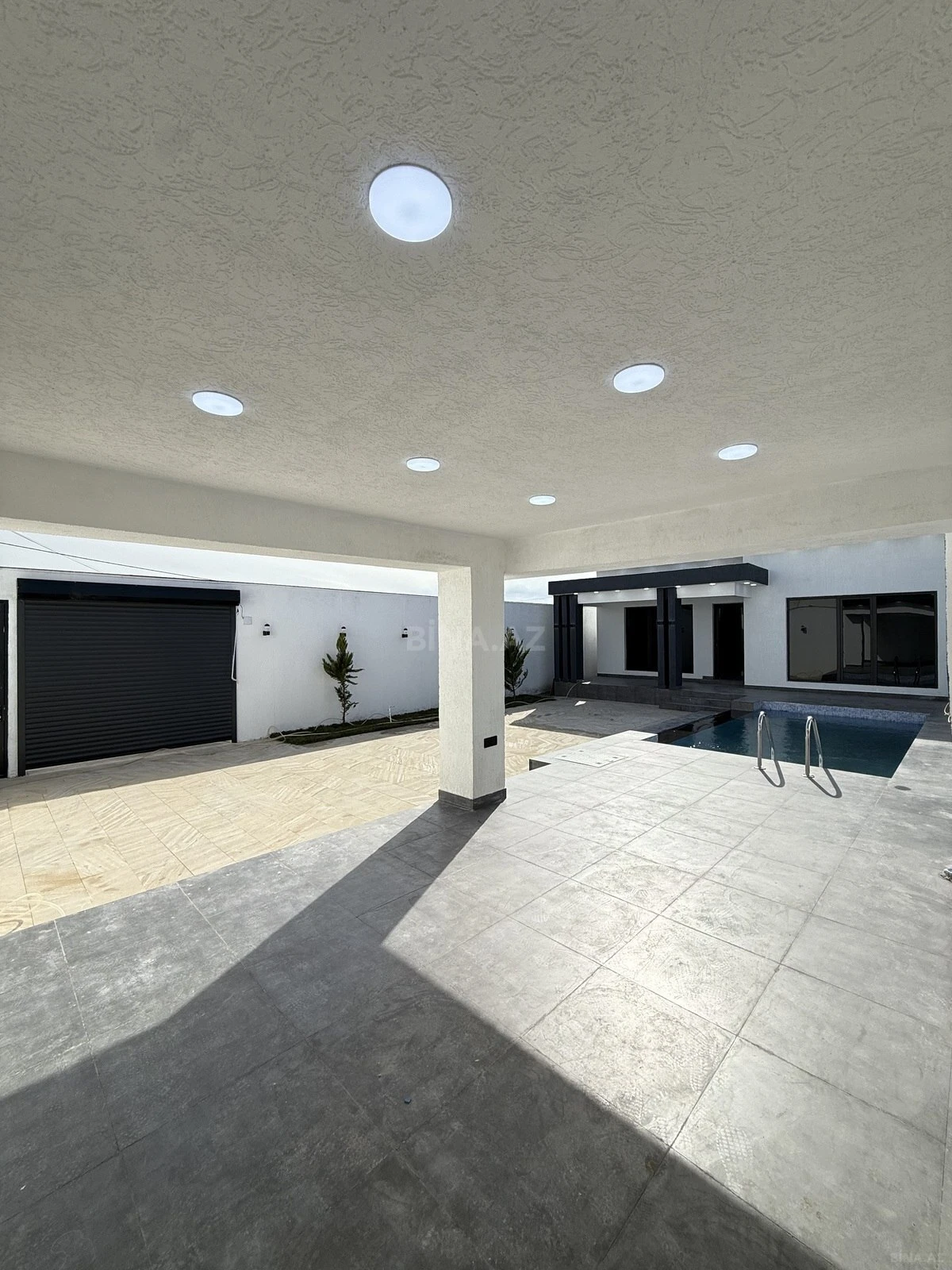 Satılır 4 otaqlı həyət evi 150 m²