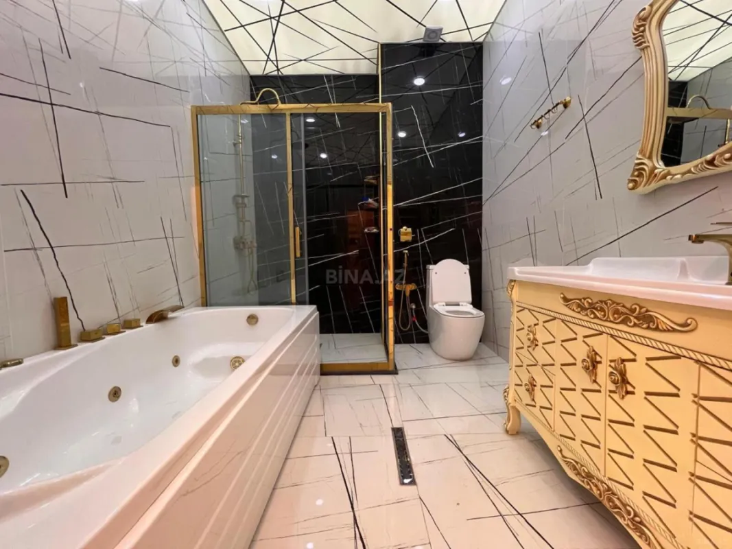 Kirayə verilir 3 otaqlı mənzil 160 m²