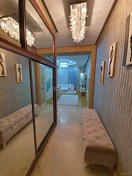 Satılır 3 otaqlı mənzil 112 m²