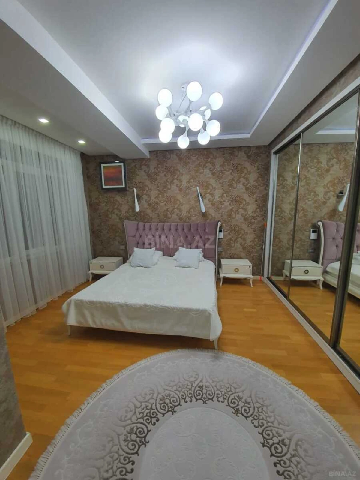 Satılır 3 otaqlı mənzil 112 m²