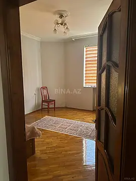 Satılır 3 otaqlı mənzil 120 m²