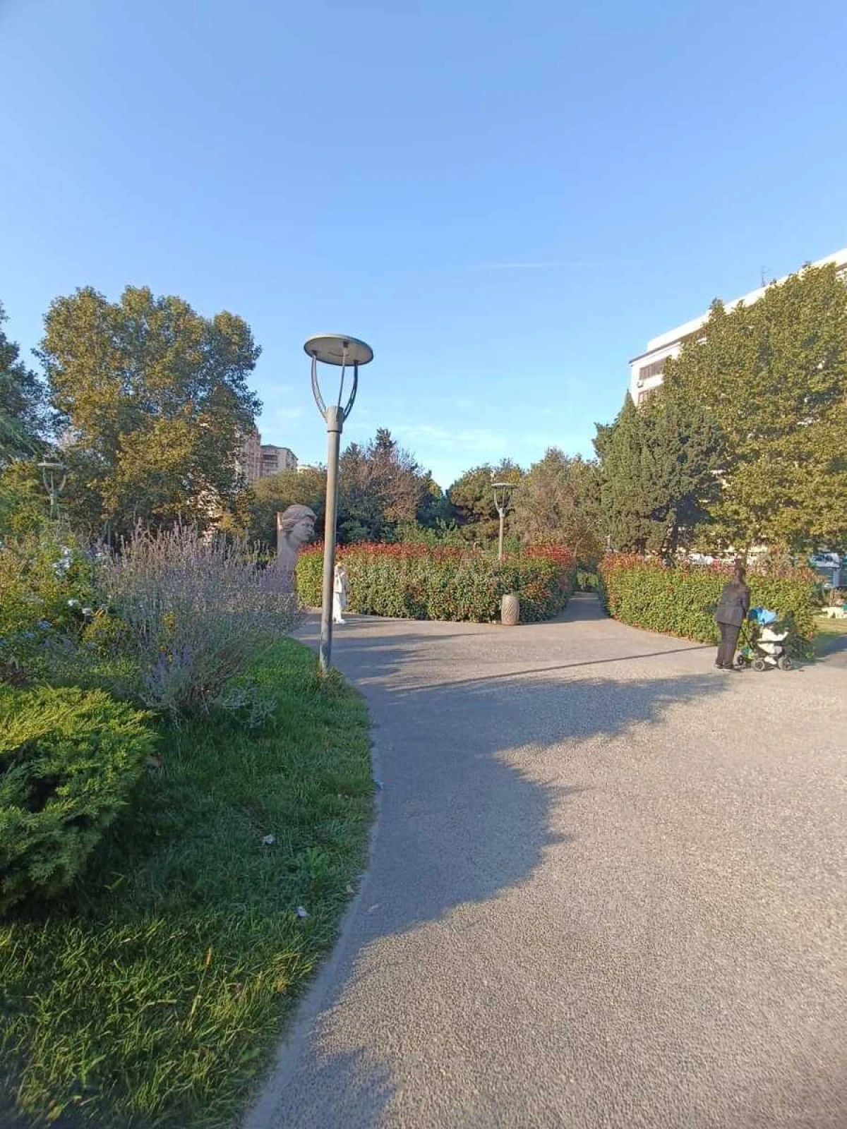 Satılır 3 otaqlı mənzil 120 m²