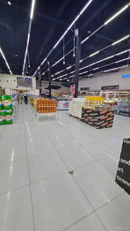 Satılır obyekt 220 m²