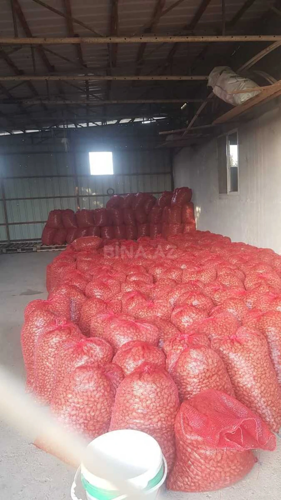 Satılır torpaq sahəsi 800 m²