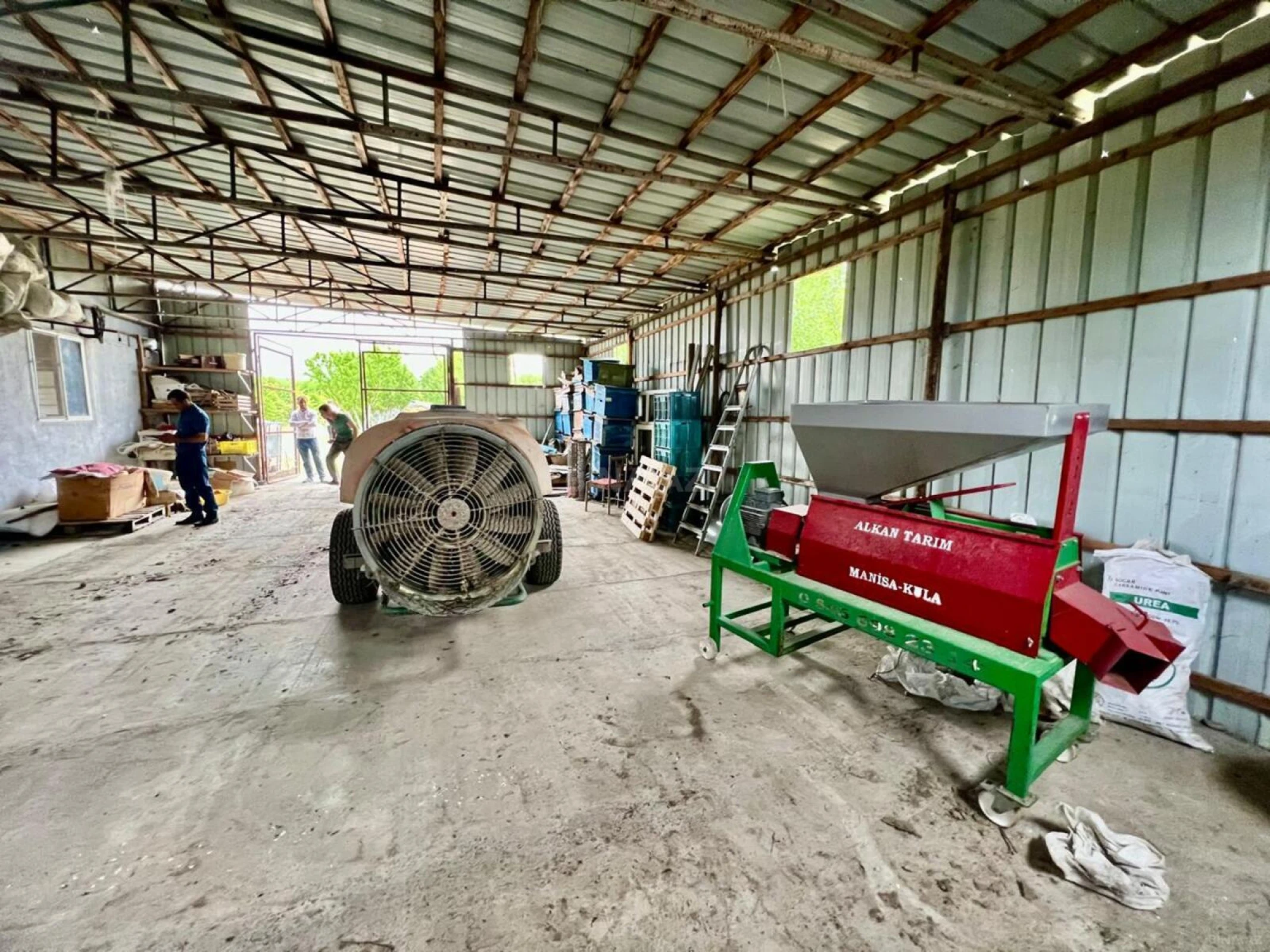 Satılır torpaq sahəsi 800 m²