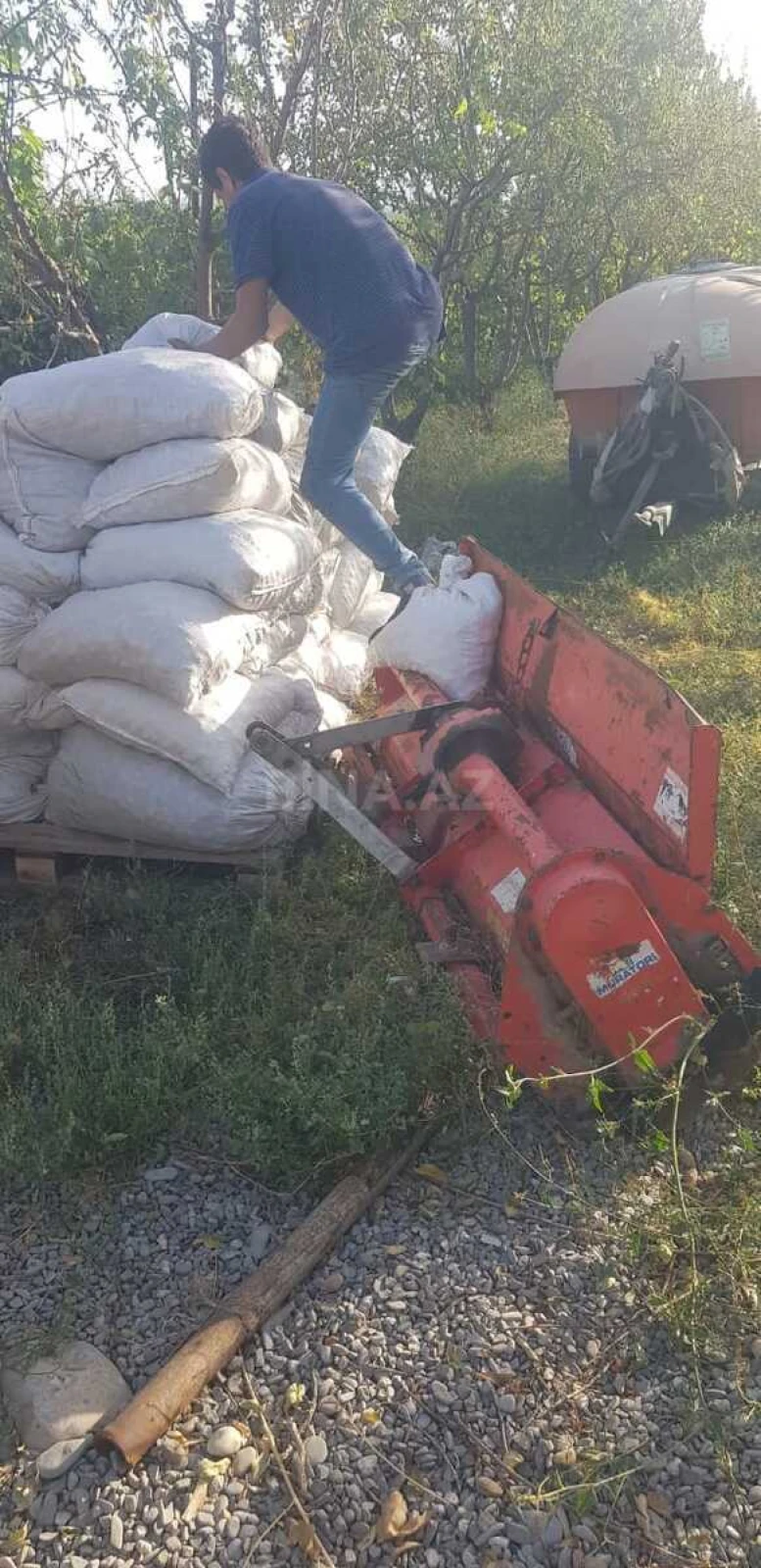 Satılır torpaq sahəsi 800 m²