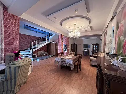 Kirayə verilir 4 otaqlı həyət evi 190 m²
