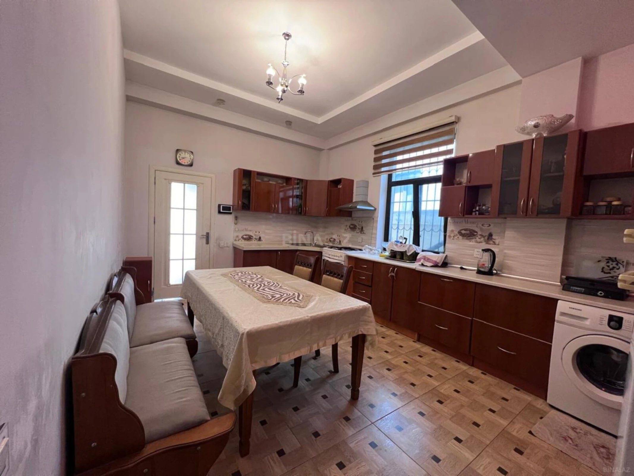Kirayə verilir 4 otaqlı həyət evi 190 m²