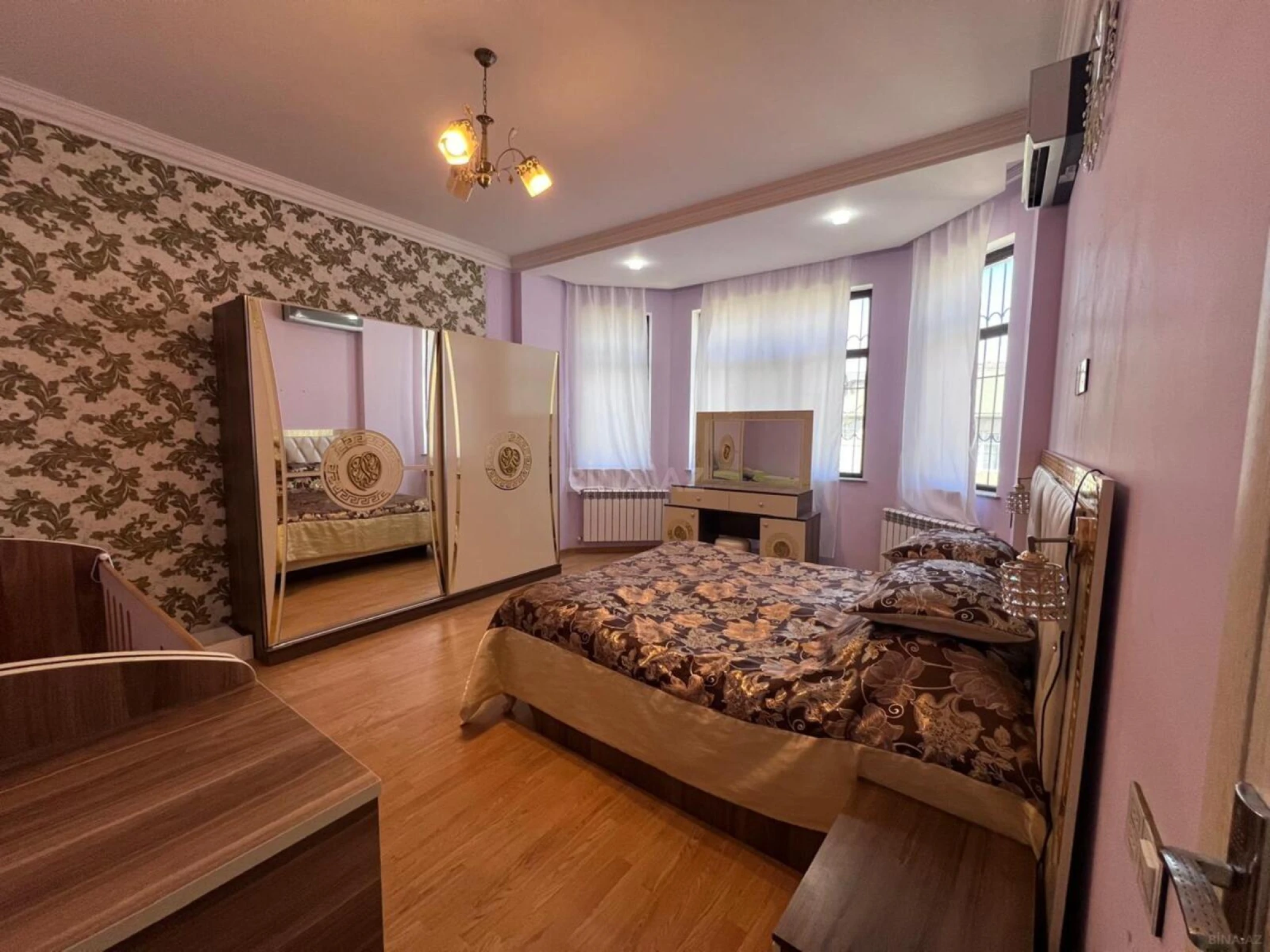 Kirayə verilir 4 otaqlı həyət evi 190 m²