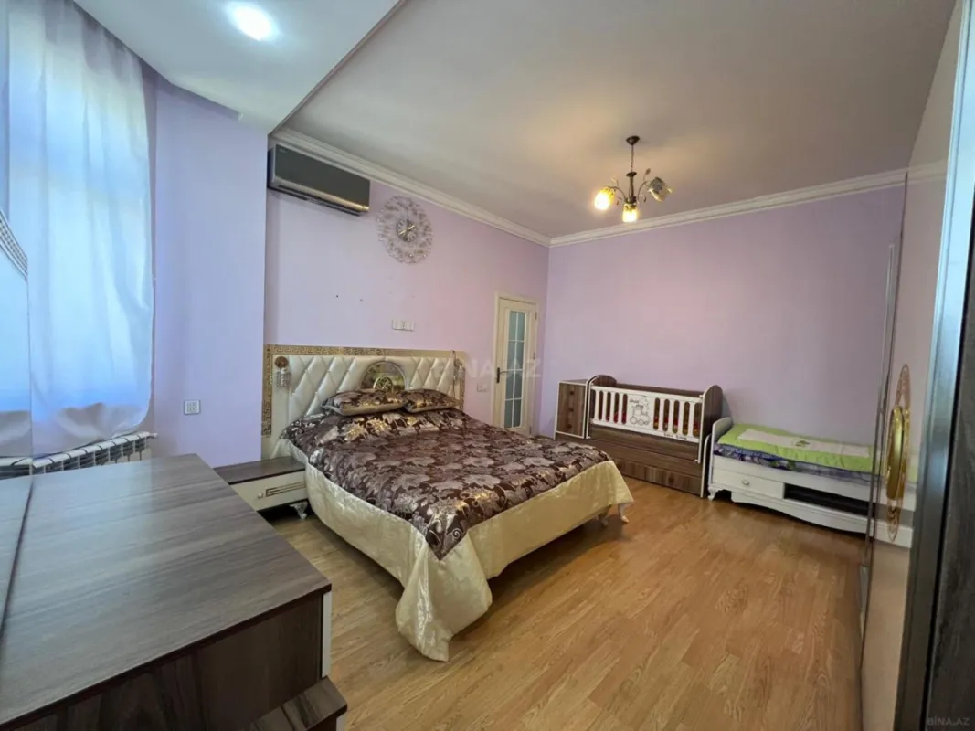 Kirayə verilir 4 otaqlı həyət evi 190 m²