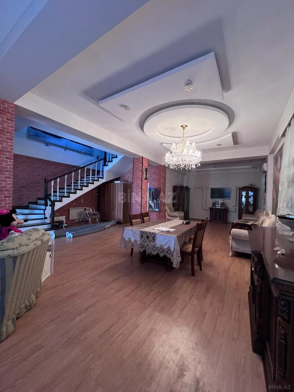 Kirayə verilir 4 otaqlı həyət evi 190 m²