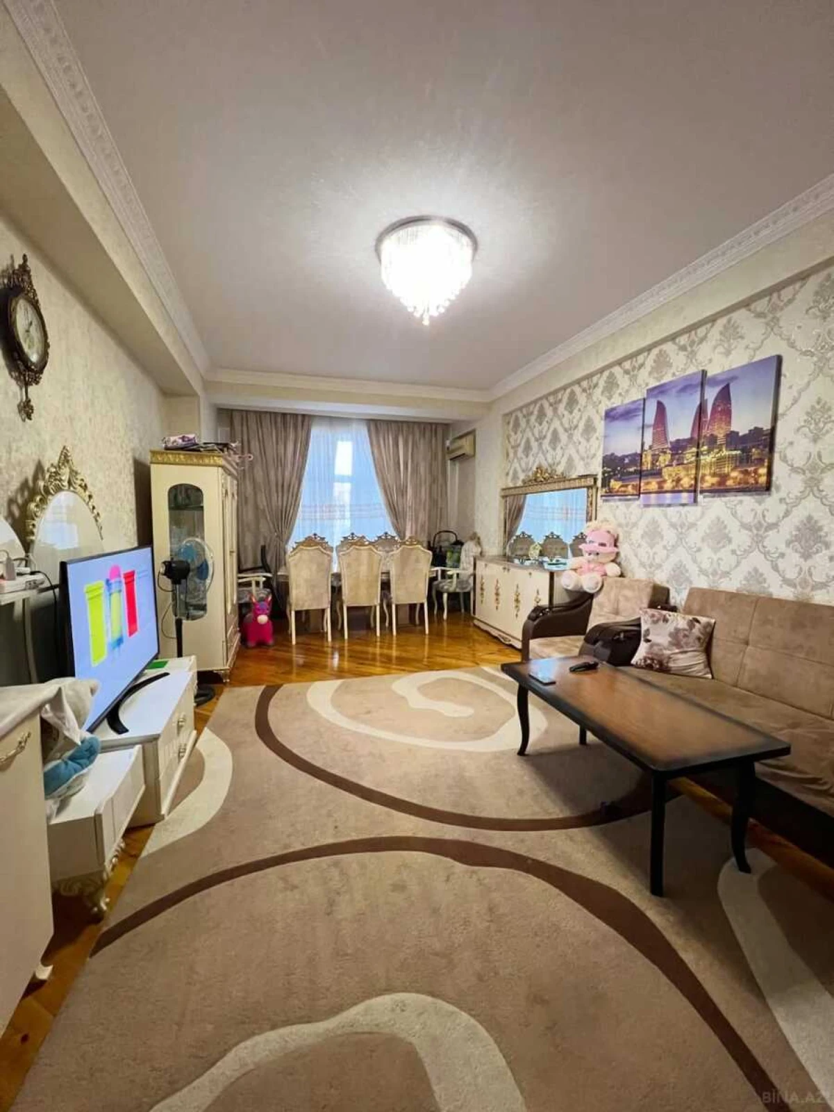 Satılır 2 otaqlı mənzil 88 m²