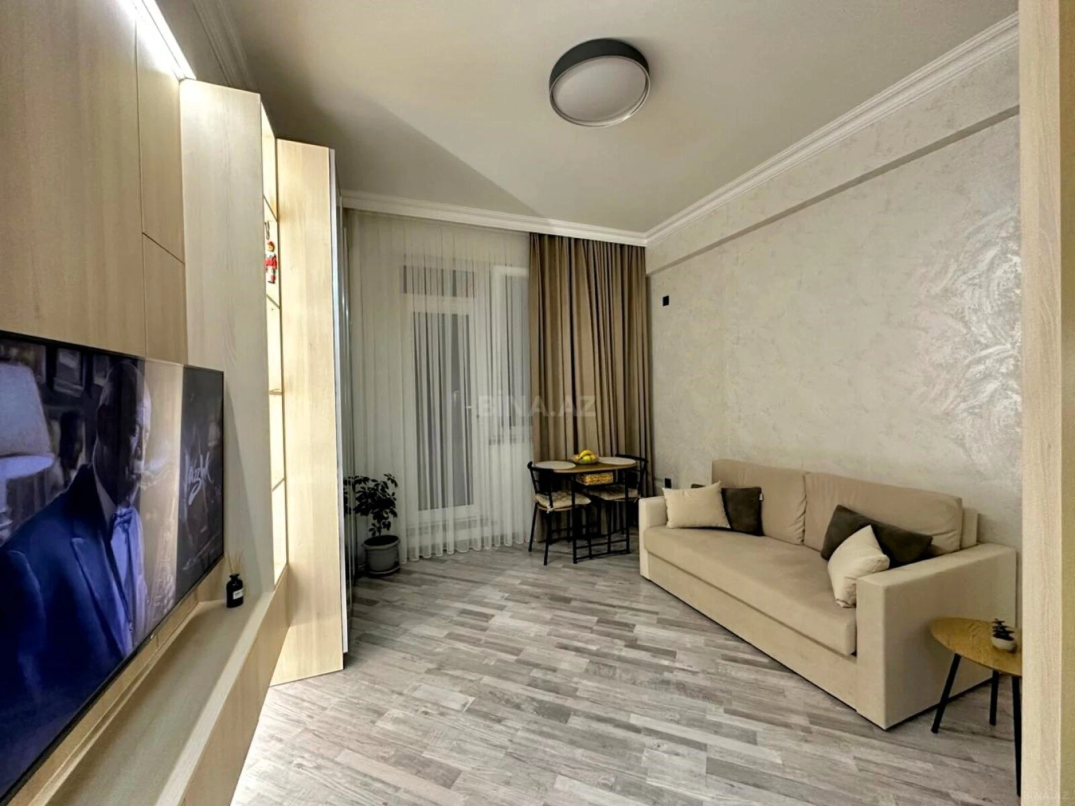 Satılır 1 otaqlı mənzil 35 m²