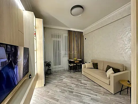 Satılır 1 otaqlı mənzil 35 m²