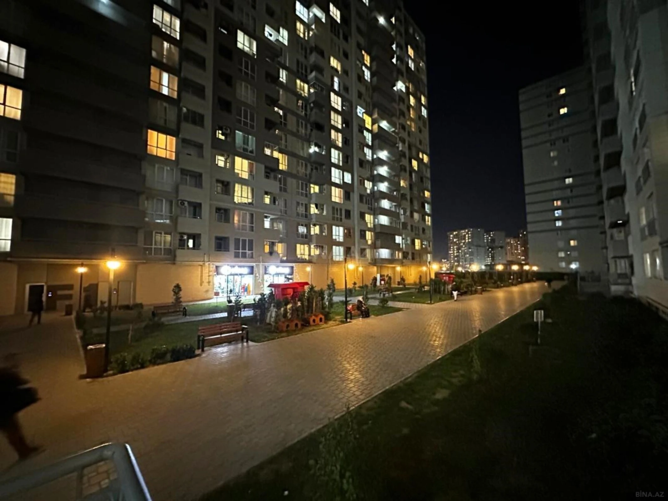 Satılır 1 otaqlı mənzil 35 m²