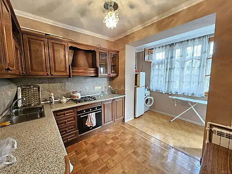 Satılır 3 otaqlı mənzil 85 m² — Bakı 3 otaq 85.00 m²
