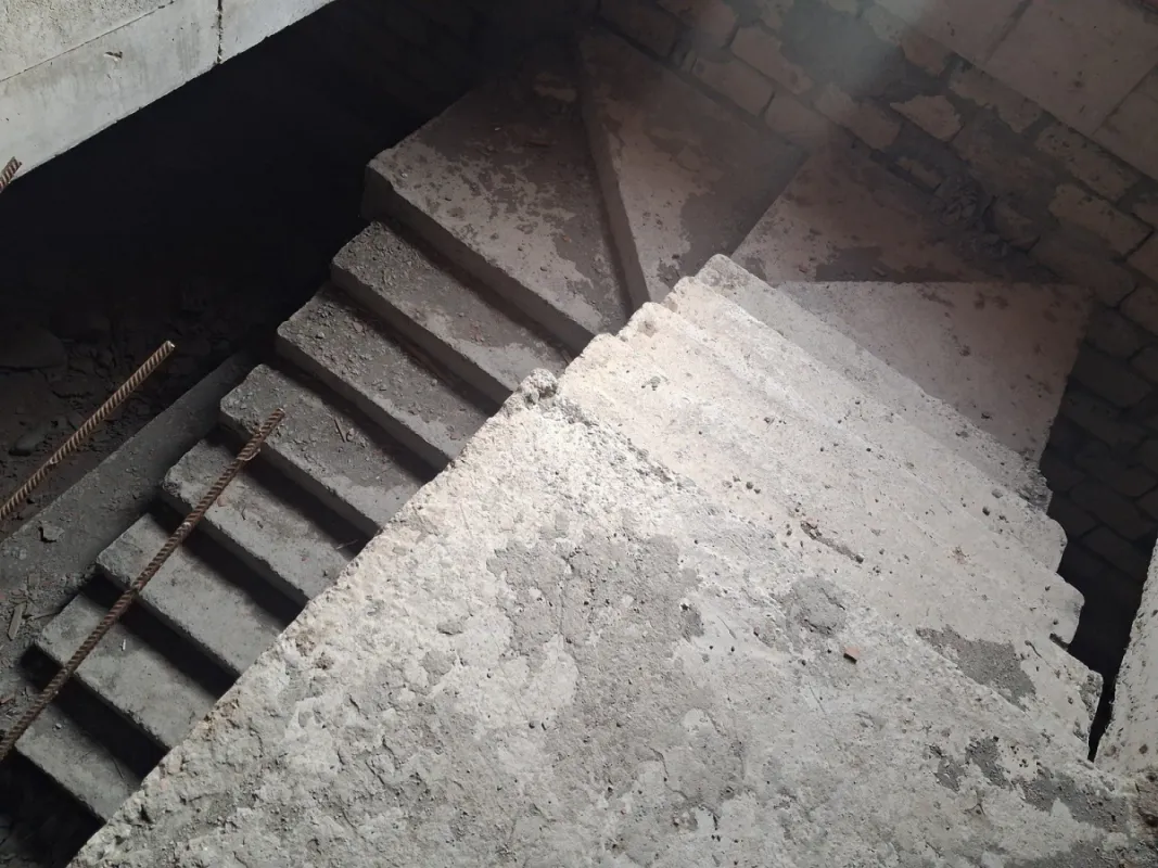 Satılır 5 otaqlı həyət evi 150 m²