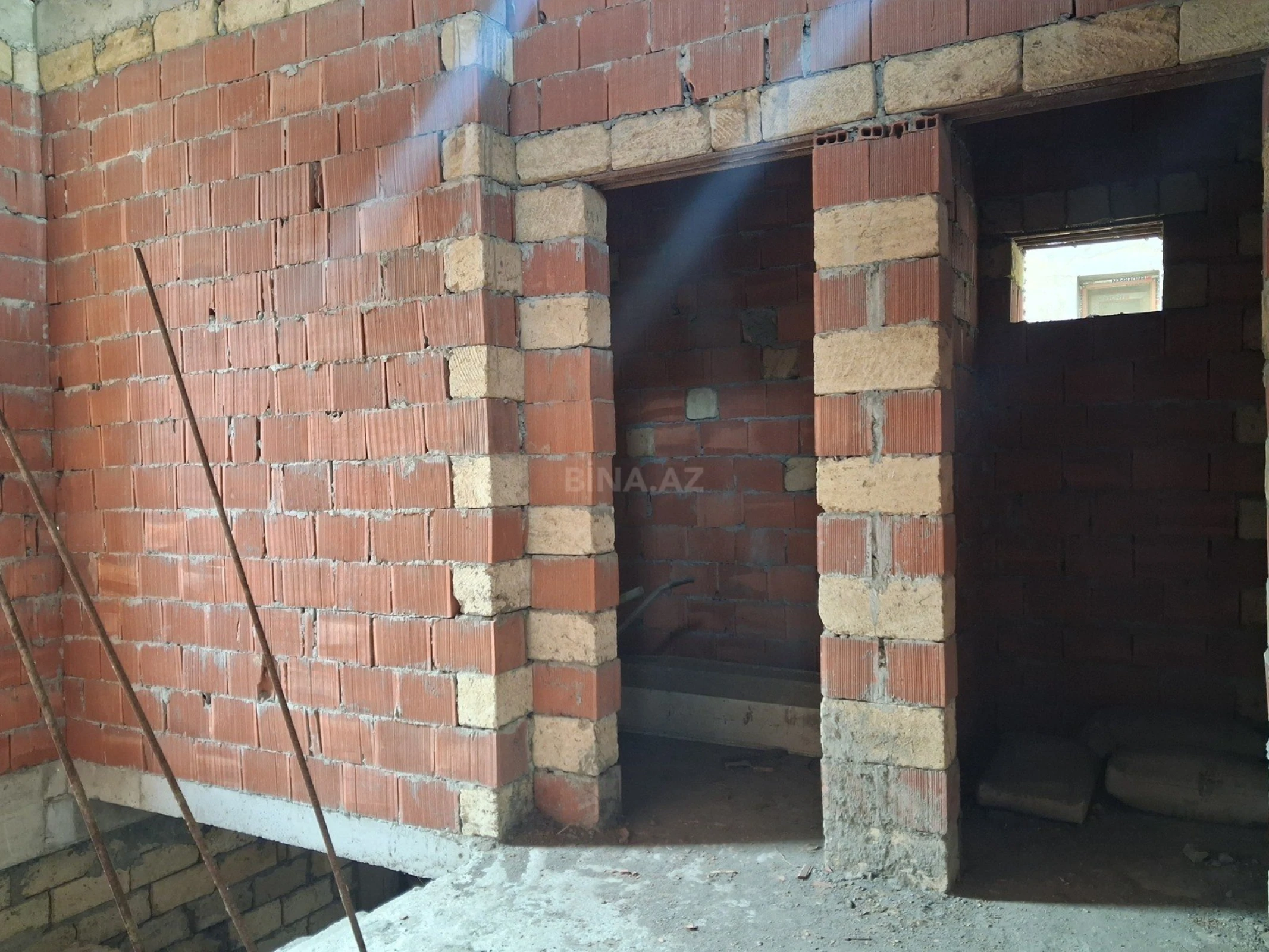 Satılır 5 otaqlı həyət evi 150 m²