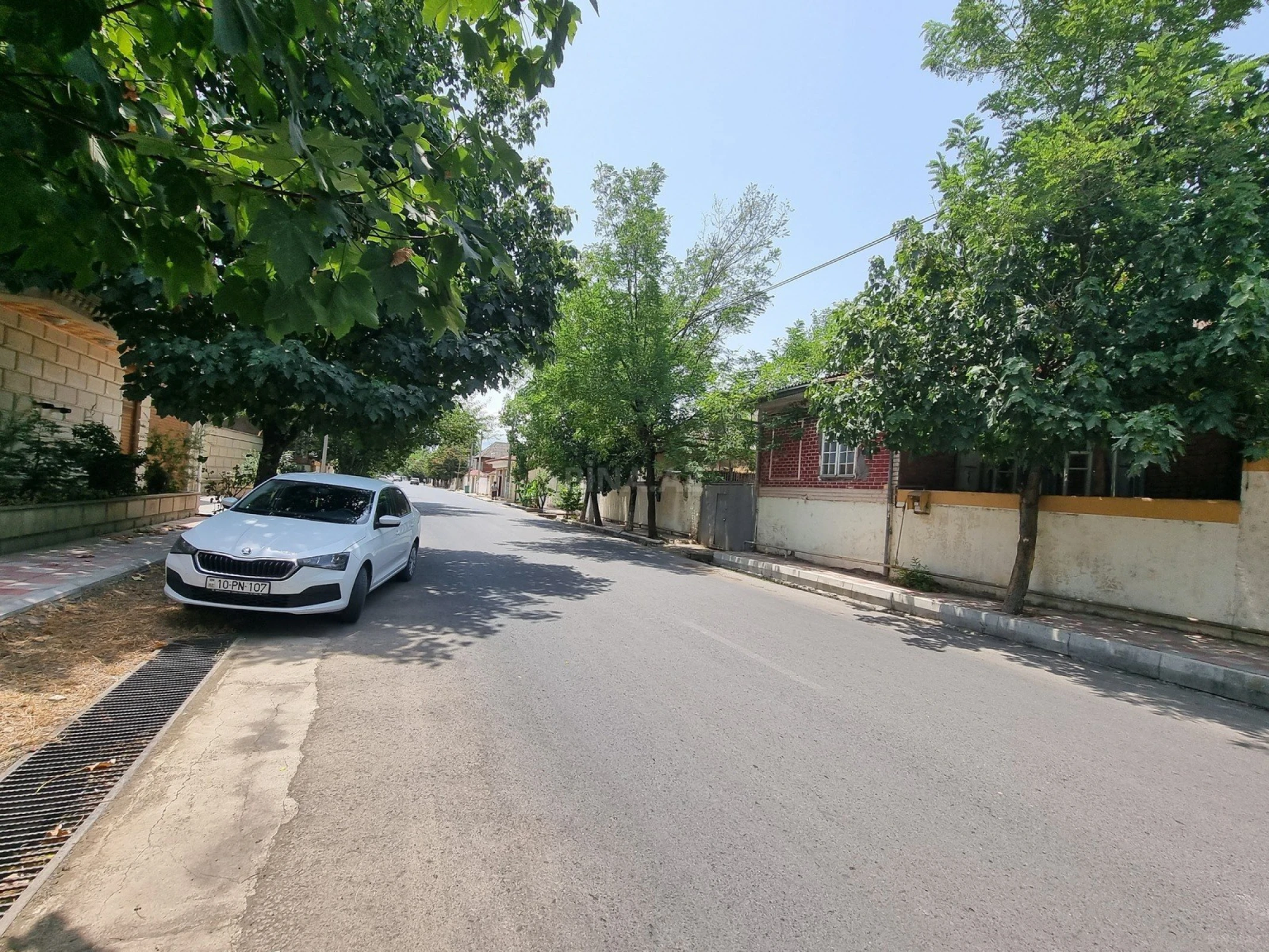 Satılır 5 otaqlı həyət evi 260 m²