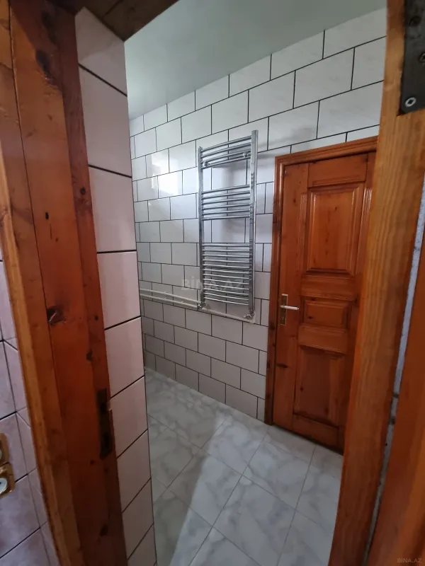 Satılır 5 otaqlı həyət evi 260 m²