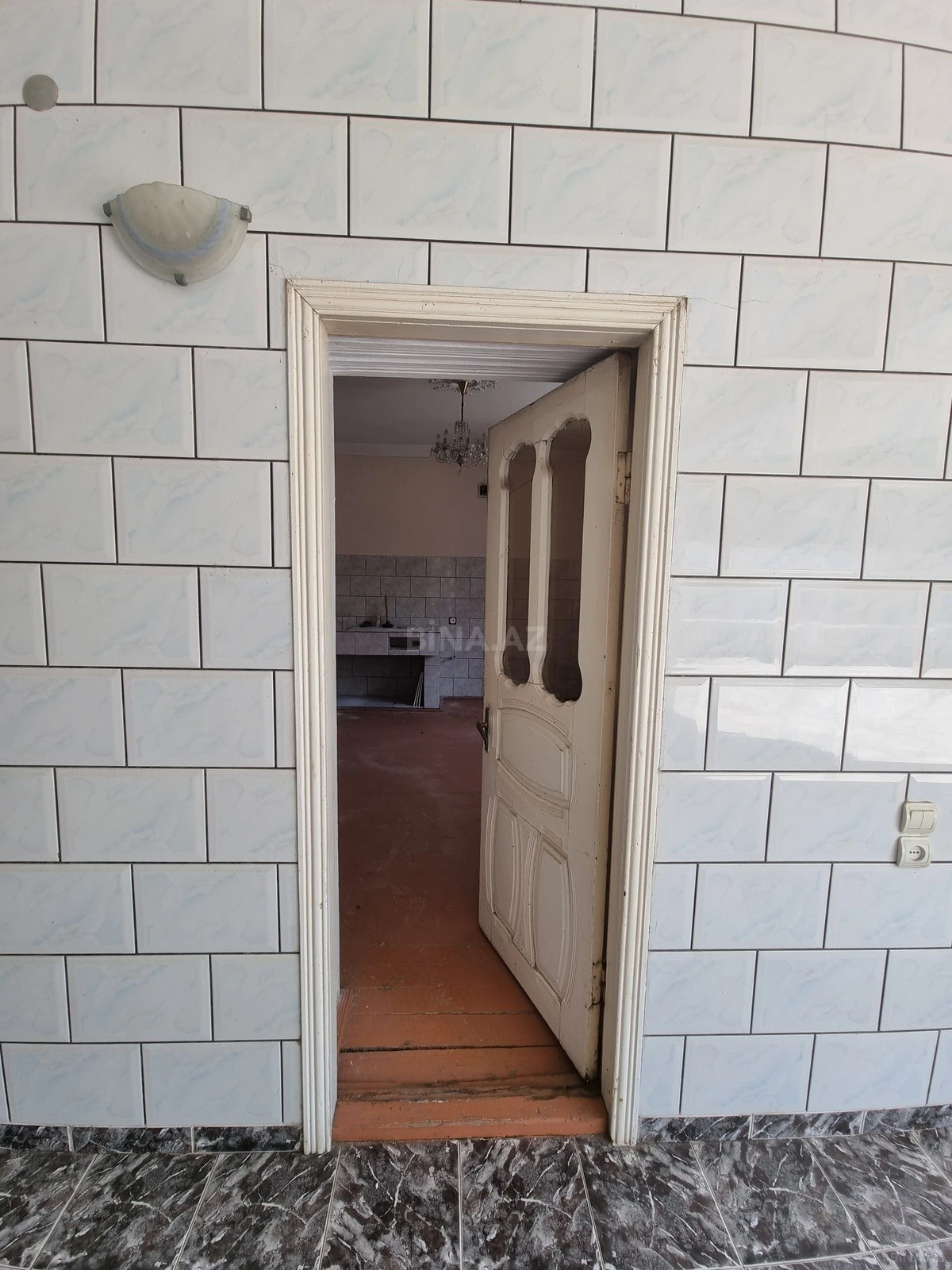 Satılır 5 otaqlı həyət evi 260 m²