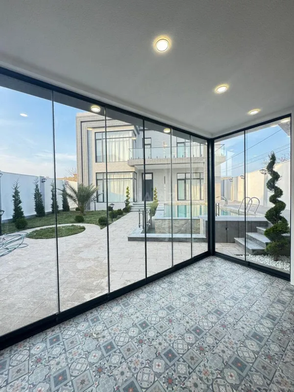 Satılır 5 otaqlı həyət evi 200 m²