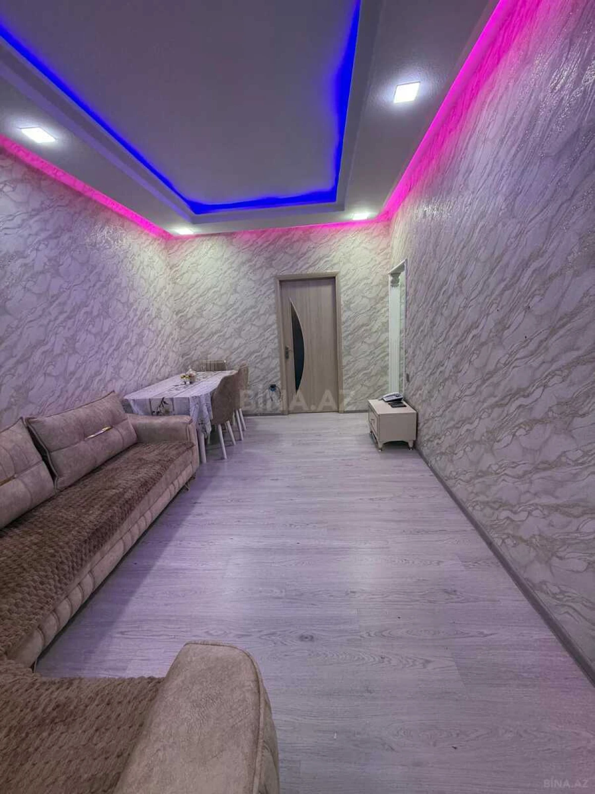 Satılır 2 otaqlı mənzil 55 m²