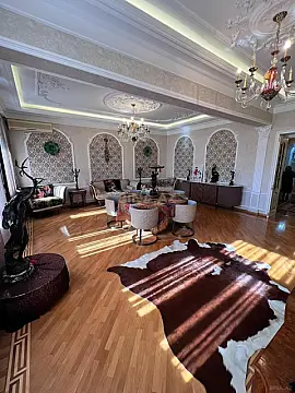 Satılır 4 otaqlı mənzil 160.3 m²