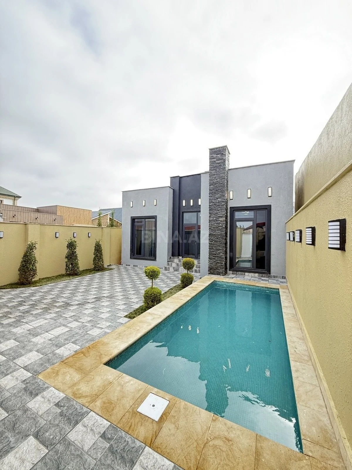 Satılır 3 otaqlı həyət evi 90 m²