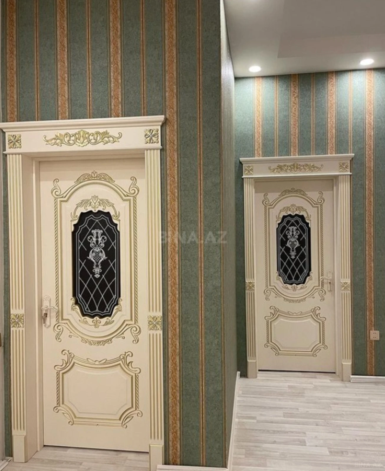 Satılır 8 otaqlı həyət evi 400 m²