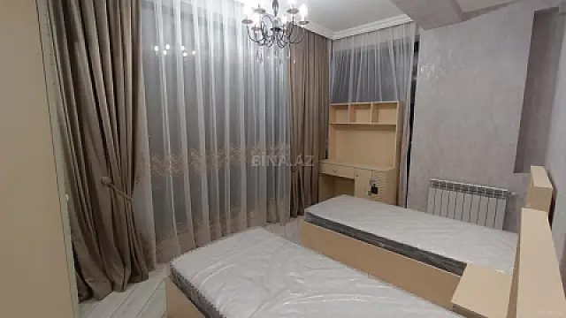 Kirayə verilir 3 otaqlı mənzil 81 m²
