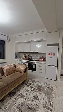 Kirayə verilir 3 otaqlı mənzil 81 m² — Bakı 3 otaq 81.00 m²