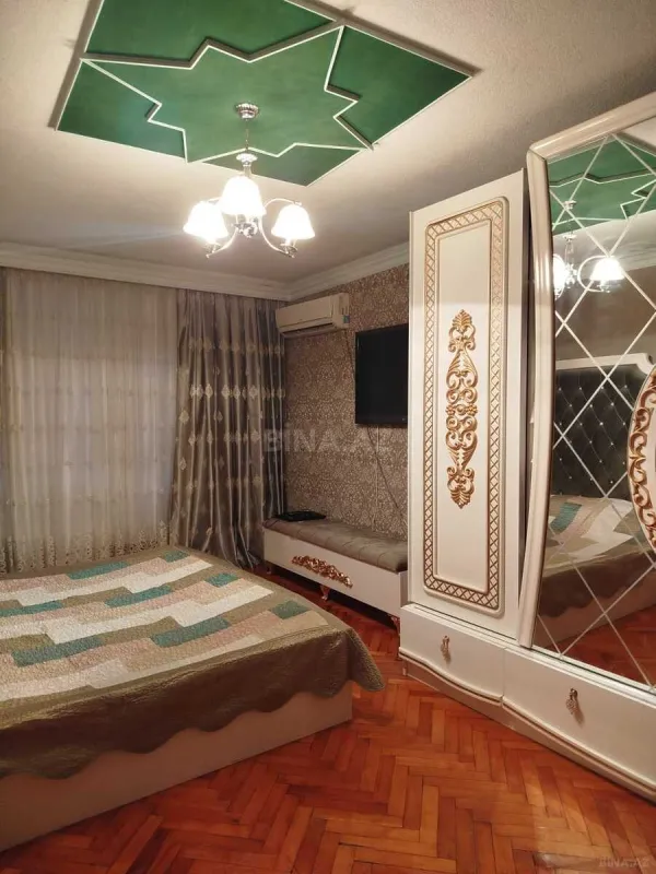 Satılır 3 otaqlı mənzil 75 m²