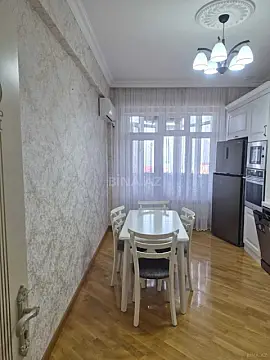 Satılır 2 otaqlı mənzil 100 m²