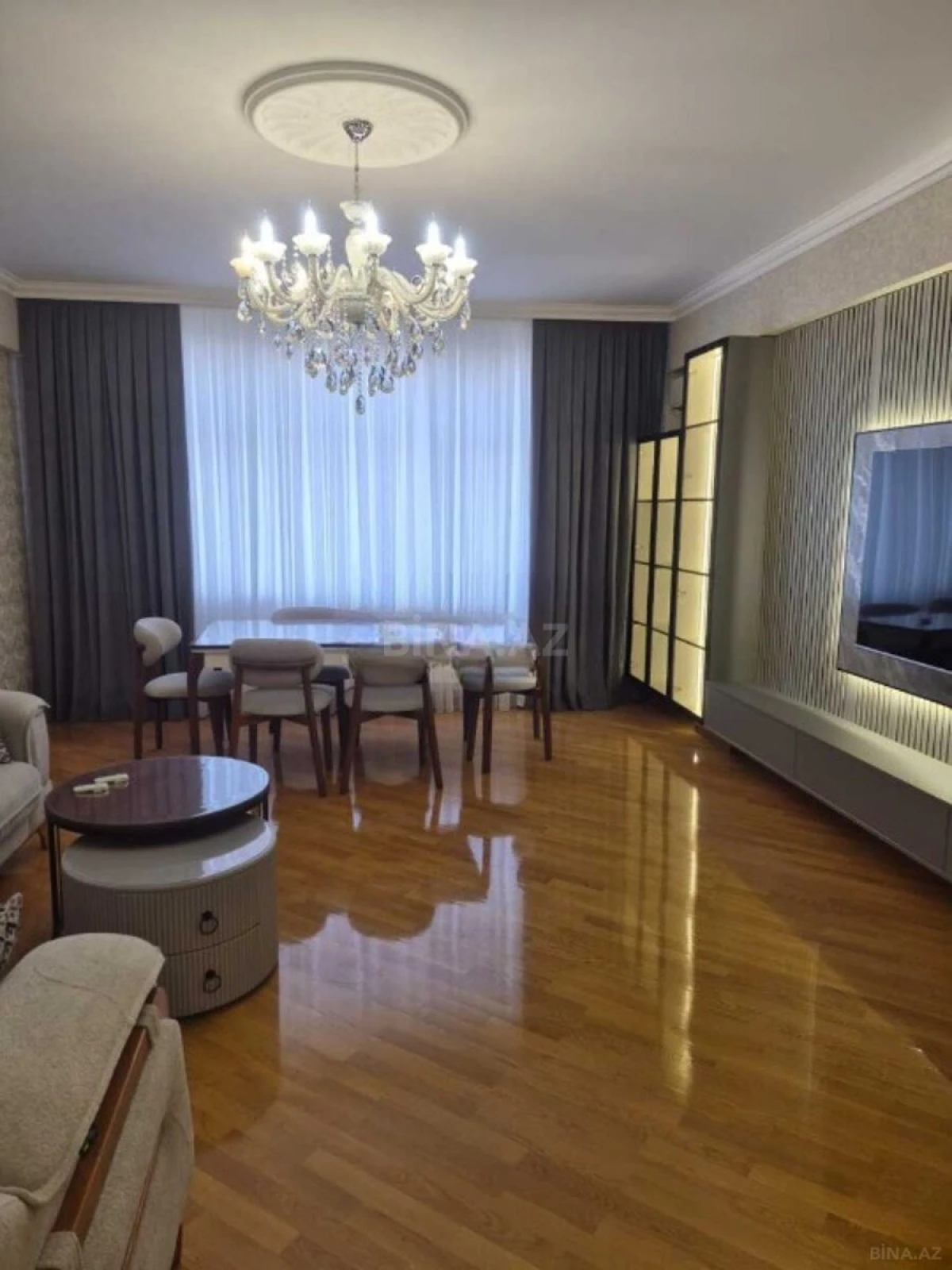 Satılır 2 otaqlı mənzil 100 m²