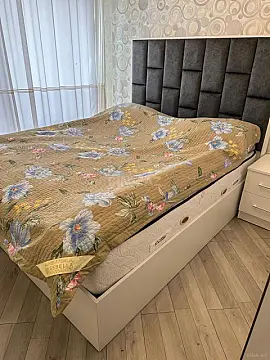 Kirayə verilir 2 otaqlı mənzil 71 m²