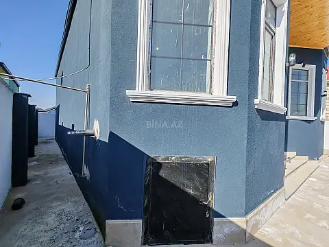 Satılır 5 otaqlı həyət evi 140 m²