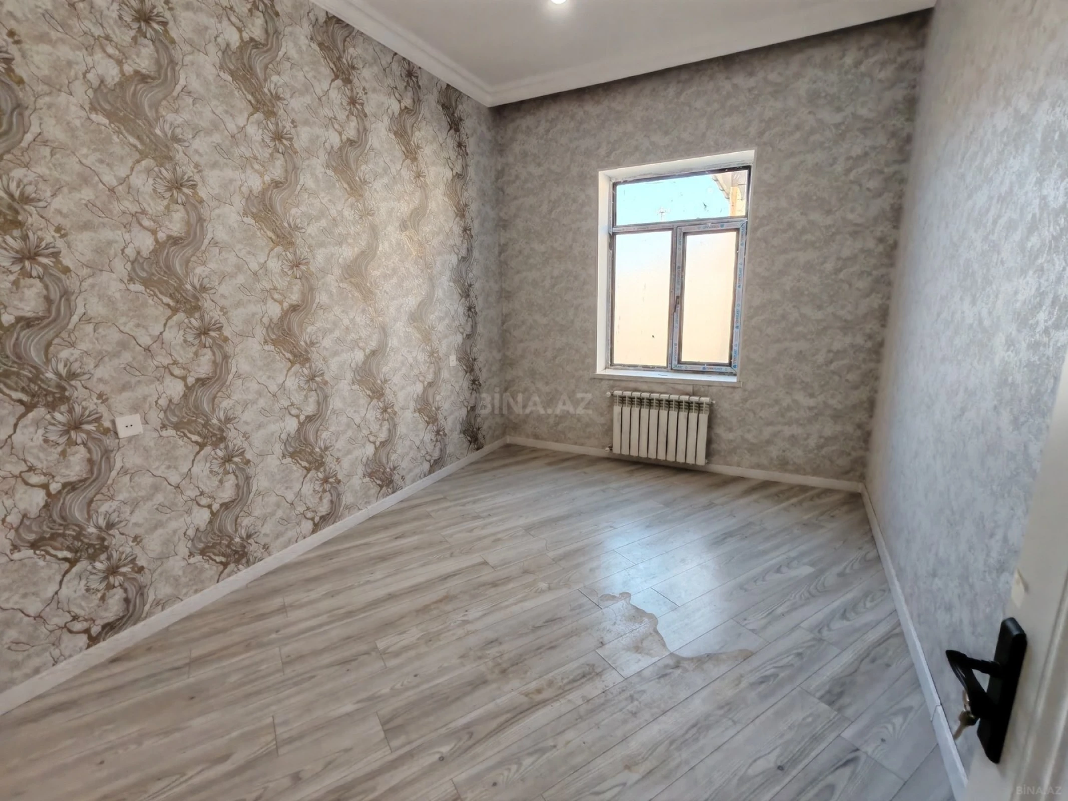 Satılır 5 otaqlı həyət evi 140 m²