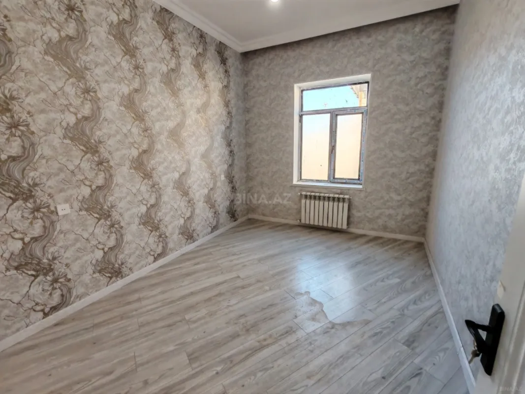 Satılır 5 otaqlı həyət evi 140 m²