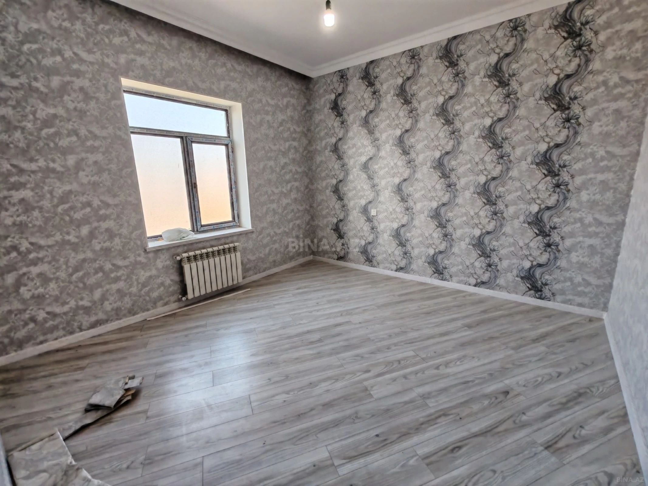 Satılır 5 otaqlı həyət evi 140 m²