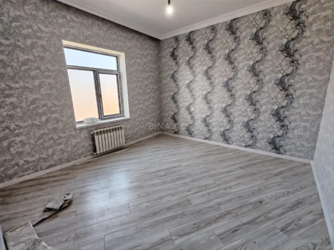 Satılır 5 otaqlı həyət evi 140 m²