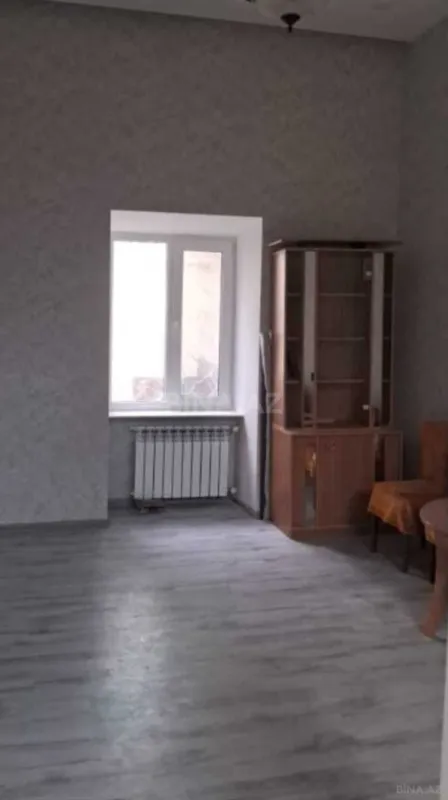 Satılır 1 otaqlı mənzil 30 m²
