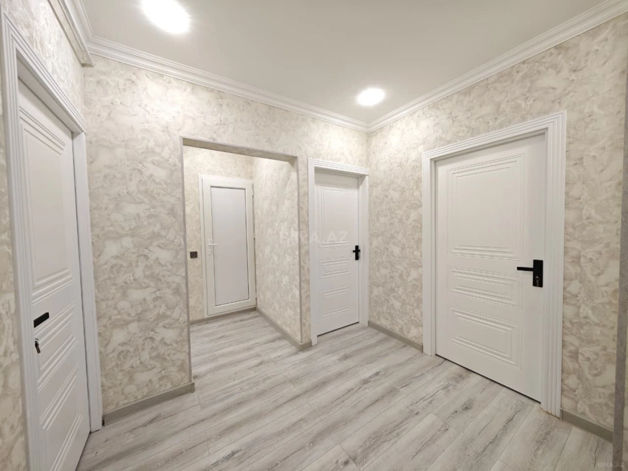 Satılır 3 otaqlı mənzil 80 m²