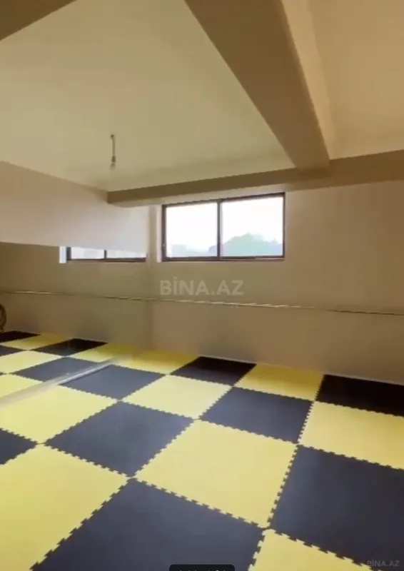 Satılır obyekt 1100 m²