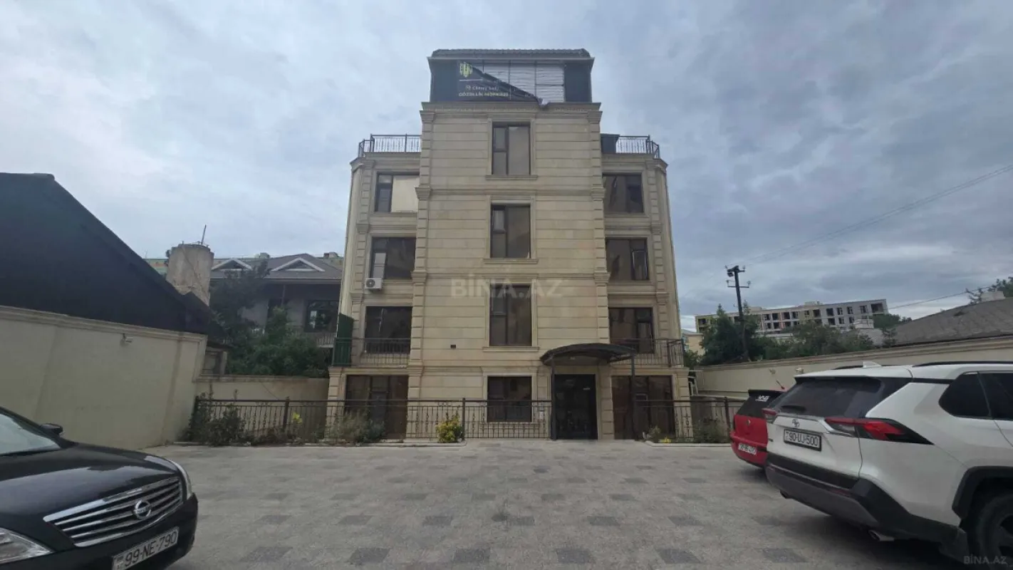 Satılır obyekt 1100 m²